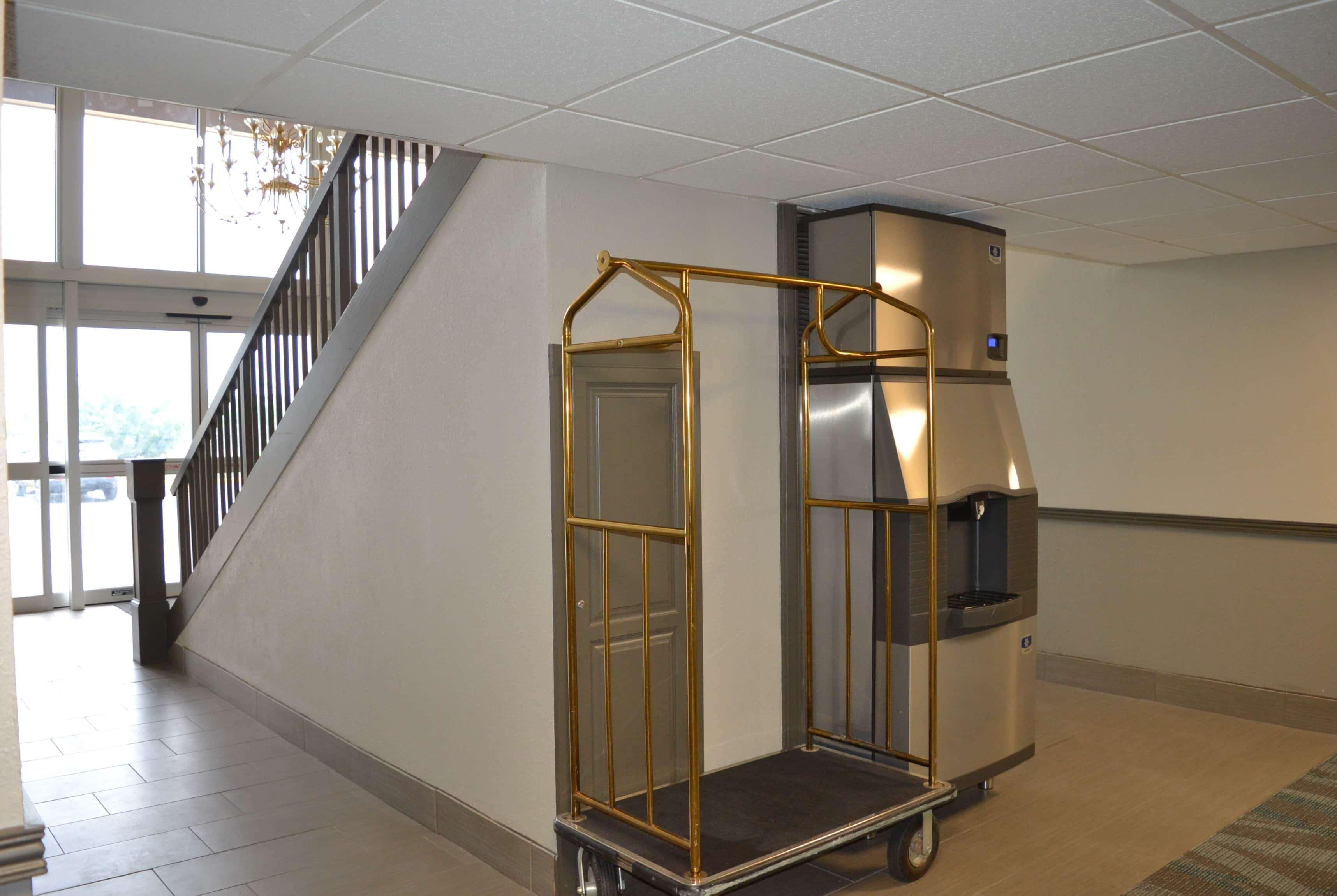 Baymont By Wyndham Effingham Hotel Buitenkant foto